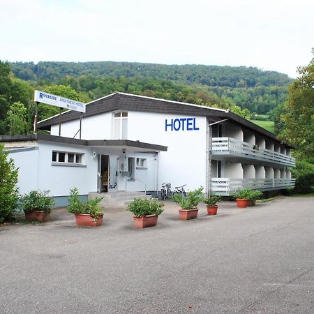 Business Hotel Riverside 더긴겐 외부 사진