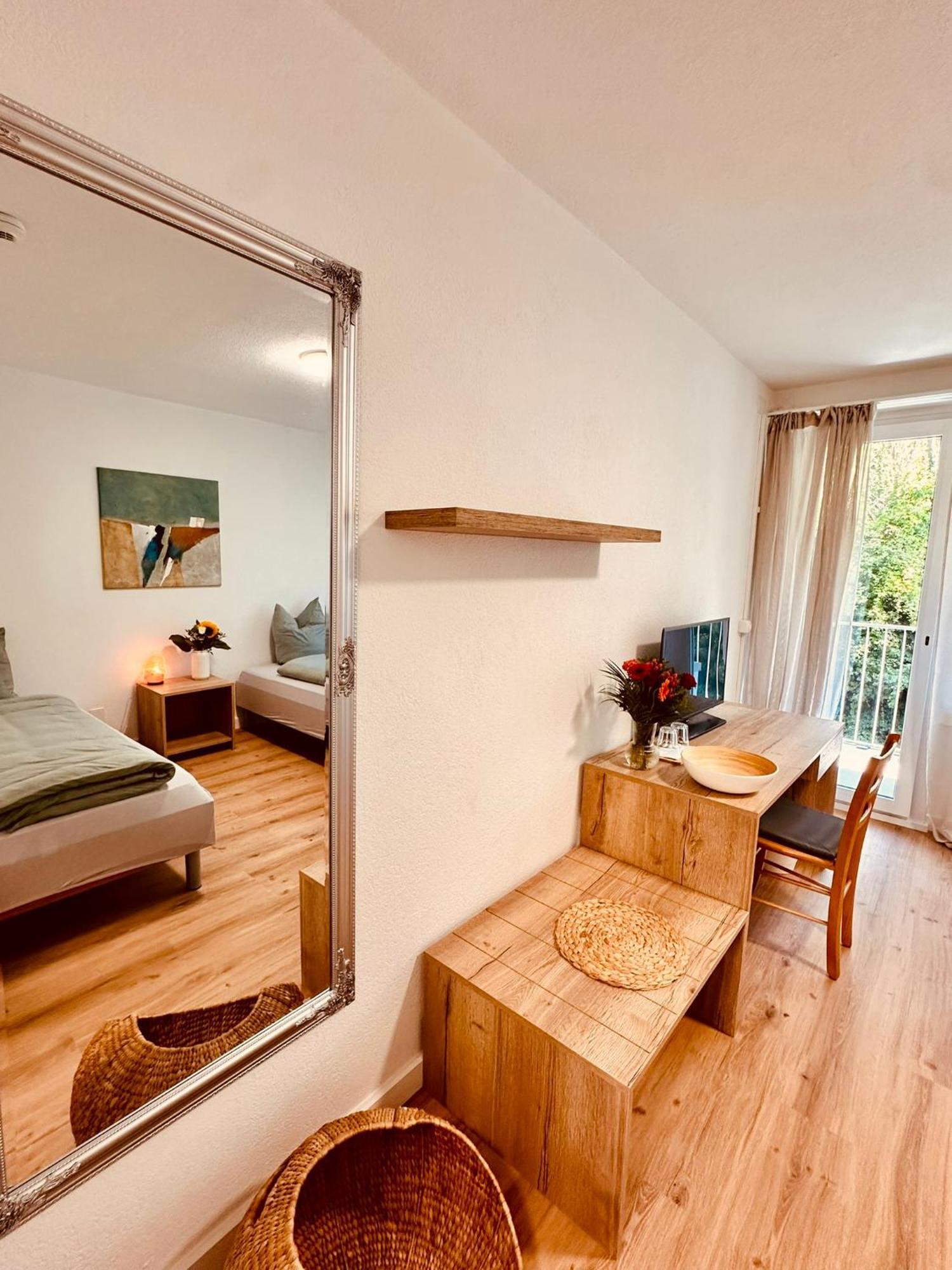 Business Hotel Riverside 더긴겐 외부 사진