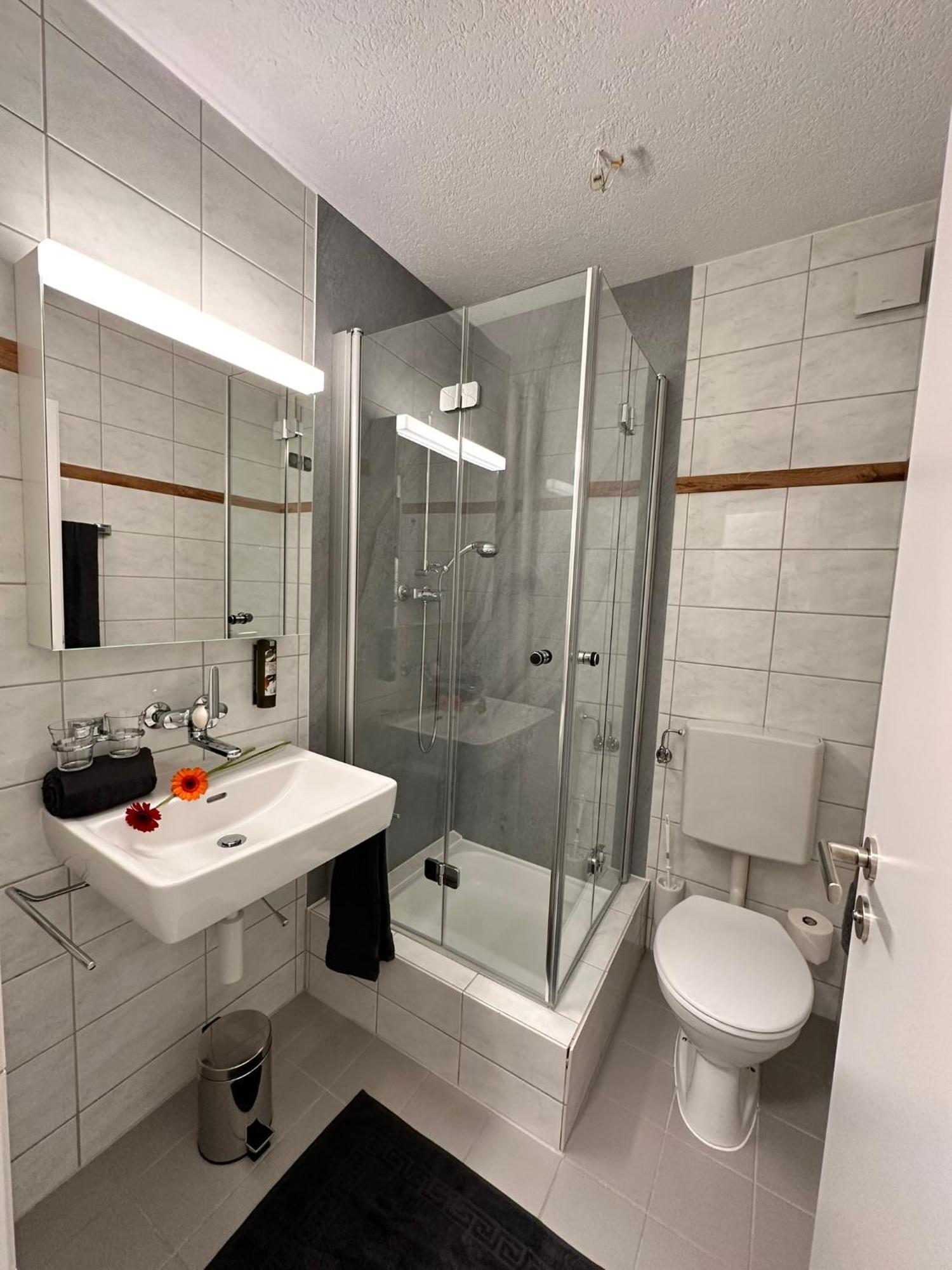 Business Hotel Riverside 더긴겐 외부 사진